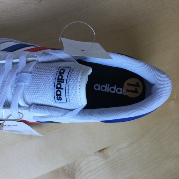 ADIDAS Men’s Sneakers NWT Host Pick - Picture 5 of 6